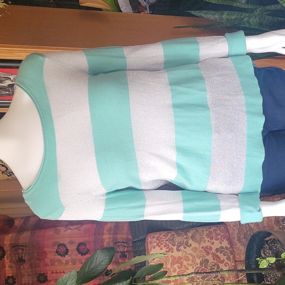 Vince Camuto metallic striped pullover. size M